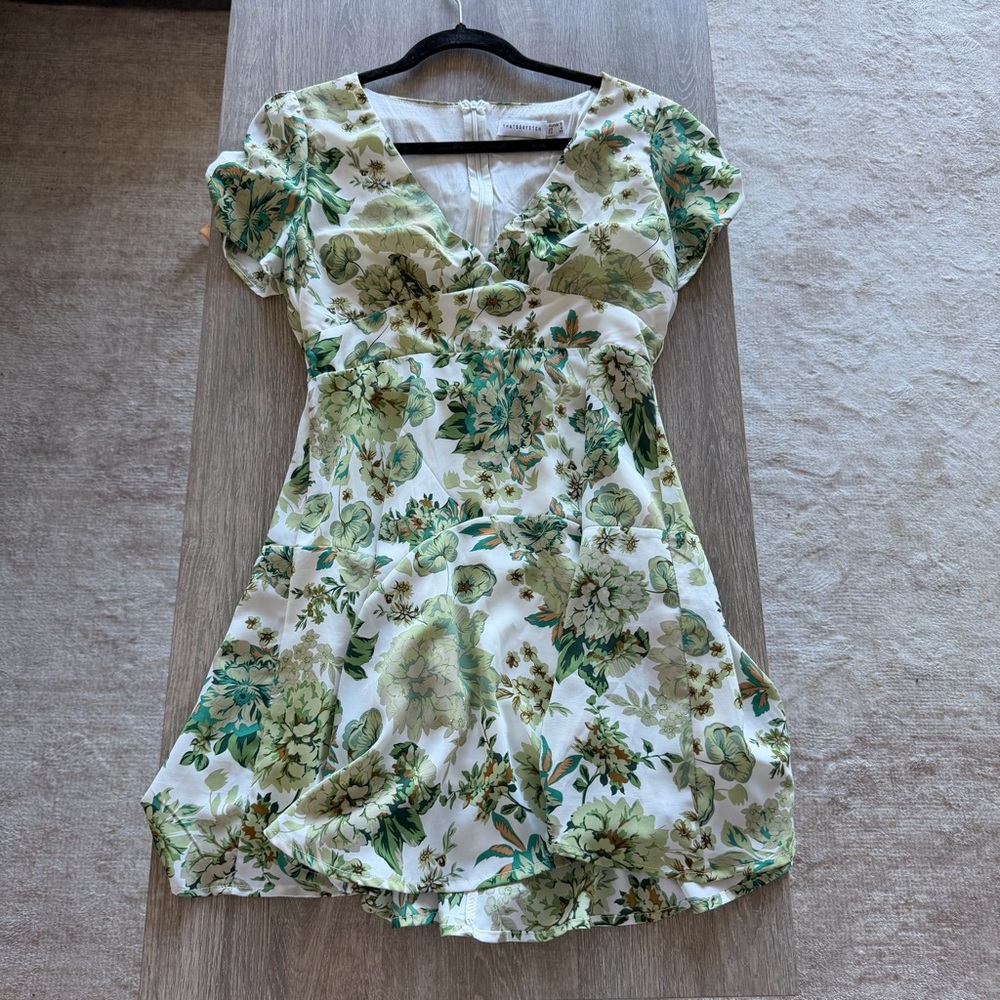 THATSSOFETCH Floral Green and White Dress